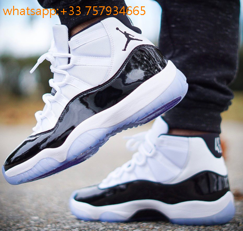 Air jordan 11 noir et blanc Clearance
